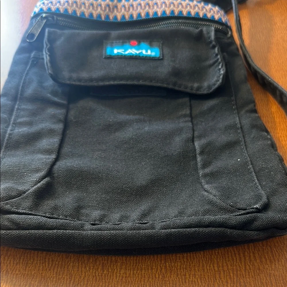 KAVU Black Crossbody Bag